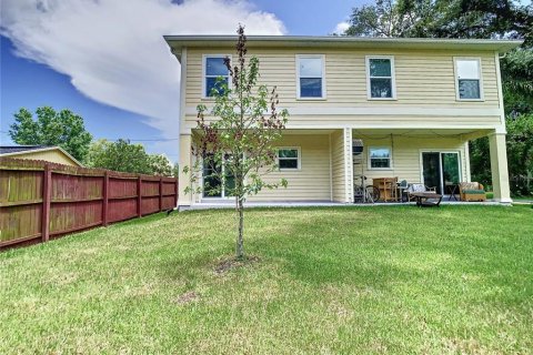 Townhouse in Tampa, Florida 3 bedrooms, 138.98 sq.m. № 1736945 - photo 8