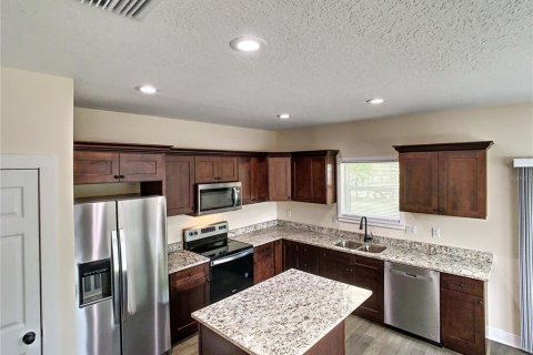 Townhouse in Tampa, Florida 3 bedrooms, 138.98 sq.m. № 1736945 - photo 29