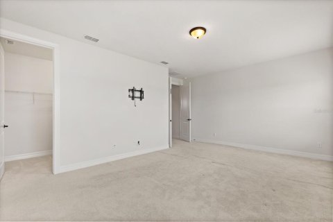 Casa en alquiler en Orlando, Florida, 4 dormitorios, 321.53 m2 № 1844507 - foto 21