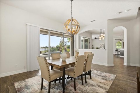 Casa en alquiler en Orlando, Florida, 4 dormitorios, 321.53 m2 № 1844507 - foto 4