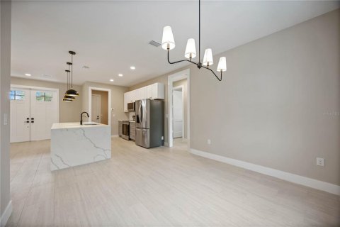 Villa ou maison à vendre à Port Charlotte, Floride: 3 chambres, 156.91 m2 № 2235391 - photo 20