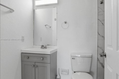 Condo in Hialeah, Florida, 3 bedrooms  № 1987198 - photo 22