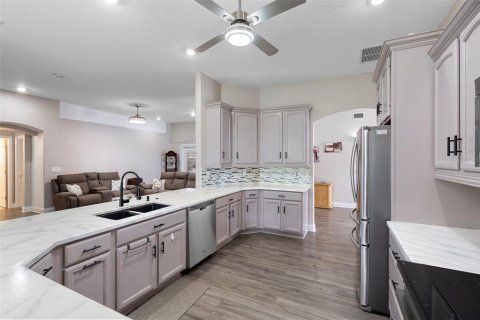 House in Palm Coast, Florida 3 bedrooms, 235.69 sq.m. № 1898594 - photo 15