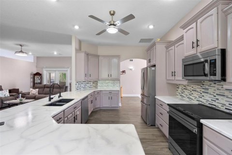 House in Palm Coast, Florida 3 bedrooms, 235.69 sq.m. № 1898594 - photo 14