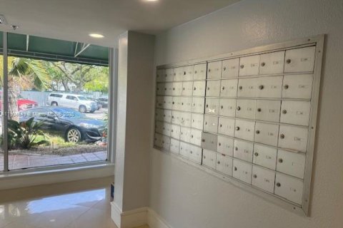 Снять в аренду кондоминиум в Майами, Флорида 2 спальни, 94.76м2, № 1955821 - фото 19