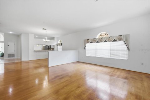 Casa en venta en Tarpon Springs, Florida, 3 dormitorios, 183.02 m2 № 2151608 - foto 15