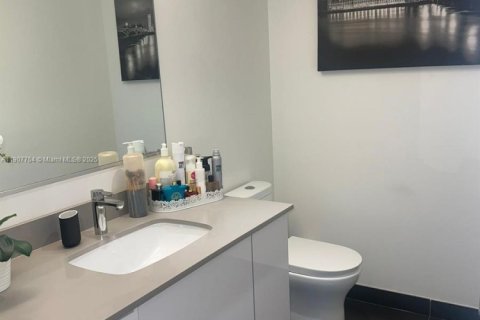 Apartment in Miami, Florida 1 bedroom, 78.97 sq.m. № 2012602 - photo 11