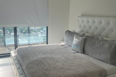 Apartment in Miami, Florida 1 bedroom, 78.97 sq.m. № 2012602 - photo 8