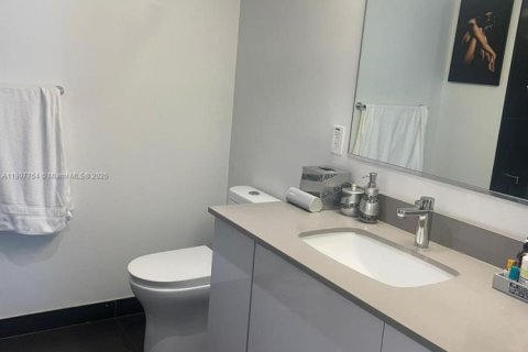 Apartment in Miami, Florida 1 bedroom, 78.97 sq.m. № 2012602 - photo 19