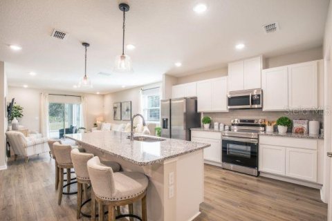 Casa en venta en Dundee, Florida, 4 dormitorios, 174.28 m2 № 2103505 - foto 5