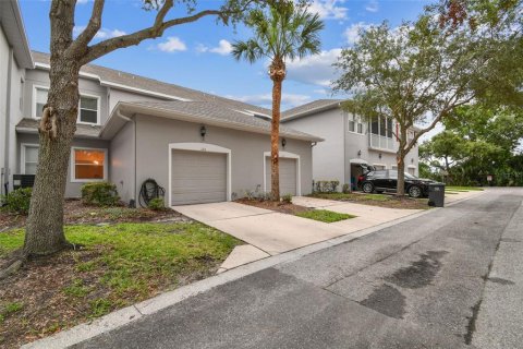 Adosado en venta en Tampa, Florida, 3 dormitorios, 167.13 m2 № 1802151 - foto 28