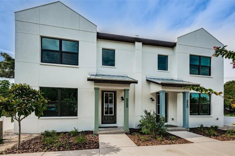 Terreno en venta en New Port Richey, Florida № 1670782 - foto 1