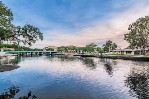 Terreno en venta en New Port Richey, Florida № 1670782 - foto 23