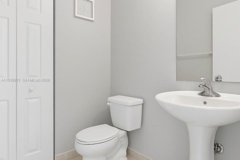 Touwnhouse à louer à Delray Beach, Floride: 4 chambres, 166.85 m2 № 1996549 - photo 17