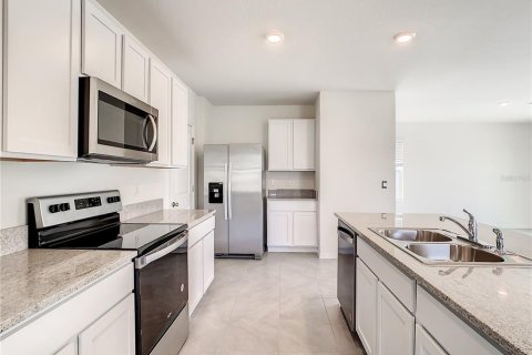 Casa en alquiler en Wimauma, Florida, 4 dormitorios, 216.28 m2 № 1833012 - foto 7
