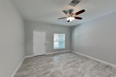 Apartamento en alquiler en Kissimmee, Florida, 3 dormitorios, 121.52 m2 № 1906496 - foto 5
