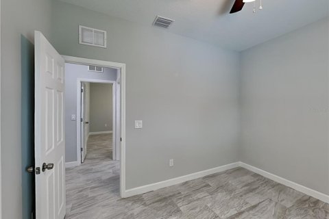 Apartamento en alquiler en Kissimmee, Florida, 3 dormitorios, 121.52 m2 № 1906496 - foto 15
