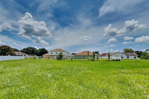 Apartamento en alquiler en Kissimmee, Florida, 3 dormitorios, 121.52 m2 № 1906496 - foto 20