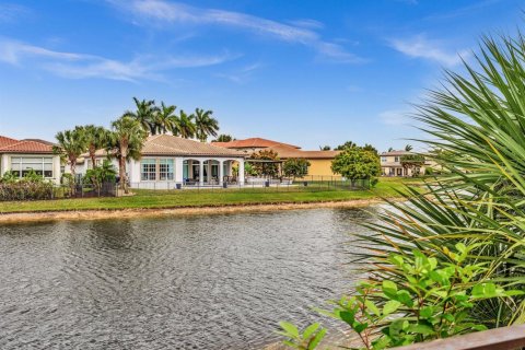 House in Parkland, Florida 5 bedrooms, 349.5 sq.m. № 2088054 - photo 29