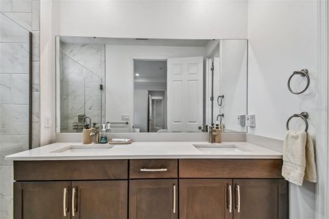 Adosado en alquiler en Kissimmee, Florida, 3 dormitorios, 152.17 m2 № 1903271 - foto 28