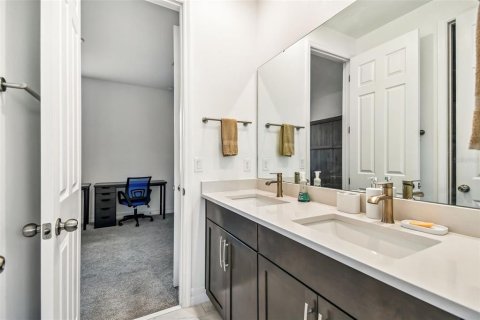 Adosado en alquiler en Kissimmee, Florida, 3 dormitorios, 152.17 m2 № 1903271 - foto 21