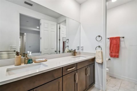 Adosado en alquiler en Kissimmee, Florida, 3 dormitorios, 152.17 m2 № 1903271 - foto 29