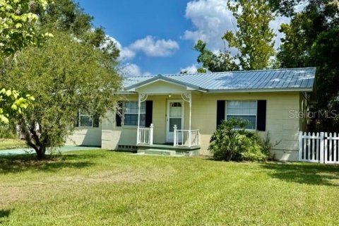 Villa ou maison à DeLand, Floride 3 chambres, 92.25 m2 № 2310850
