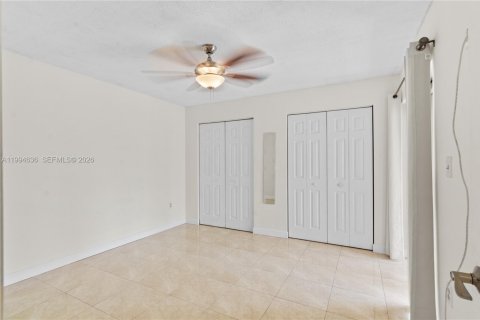 Copropriété à louer à Miami, Floride: 2 chambres, 82.68 m2 № 2064625 - photo 14