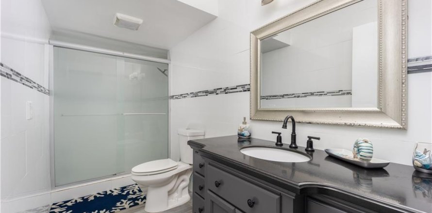 Condo in Jensen Beach, Florida, 2 bedrooms  № 1133054