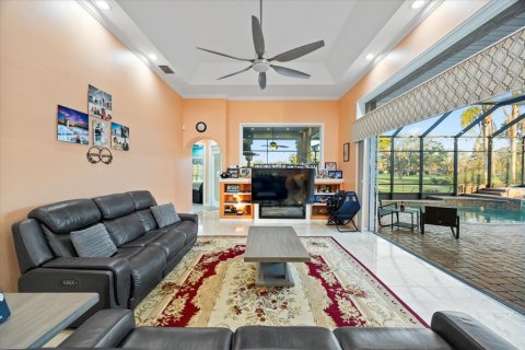 Casa en venta en Bradenton, Florida, 4 dormitorios, 354.7 m2 № 1734207 - foto 22