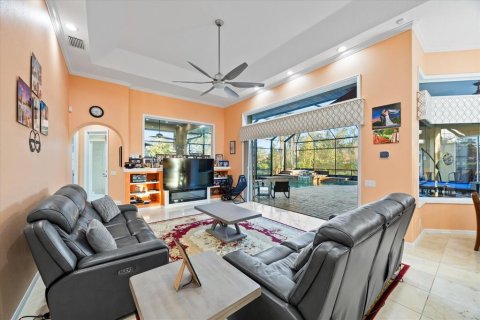 Casa en venta en Bradenton, Florida, 4 dormitorios, 354.7 m2 № 1734207 - foto 24