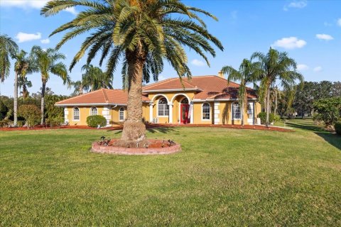 Casa en venta en Bradenton, Florida, 4 dormitorios, 354.7 m2 № 1734207 - foto 1