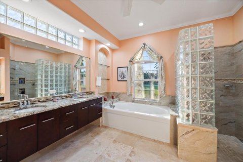 Casa en venta en Bradenton, Florida, 4 dormitorios, 354.7 m2 № 1734207 - foto 15