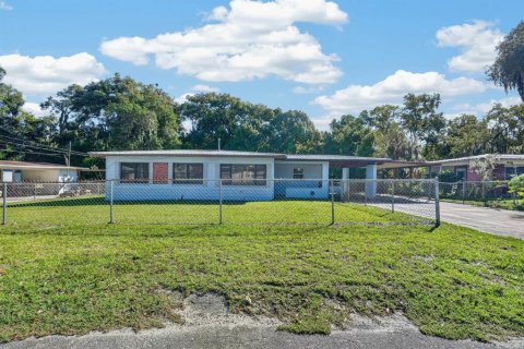 House in Palatka, Florida 3 bedrooms, 87.51 sq.m. № 2424385 - photo 7