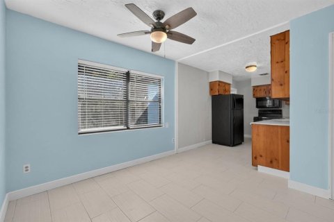 House in Palatka, Florida 3 bedrooms, 87.51 sq.m. № 2424385 - photo 19