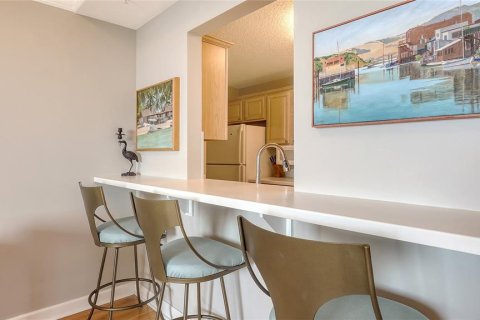 Condo in Sarasota, Florida, 2 bedrooms  № 1838382 - photo 14