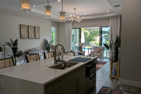 Villa ou maison à vendre à West Palm Beach, Floride: 3 chambres, 188.13 m2 № 2025937 - photo 5