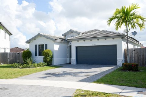 Casa en venta en Homestead, Florida, 4 dormitorios, 176.89 m2 № 1883841 - foto 24