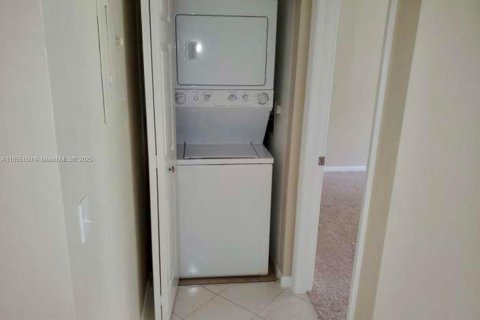 Copropriété à vendre à Lake Worth, Floride: 2 chambres, 126.35 m2 № 1897177 - photo 10