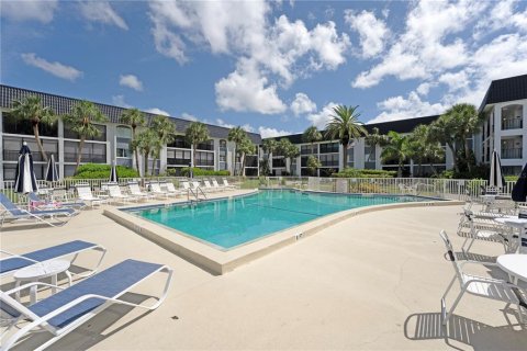 Copropriété à vendre à Sarasota, Floride: 2 chambres, 119.1 m2 № 2096206 - photo 13