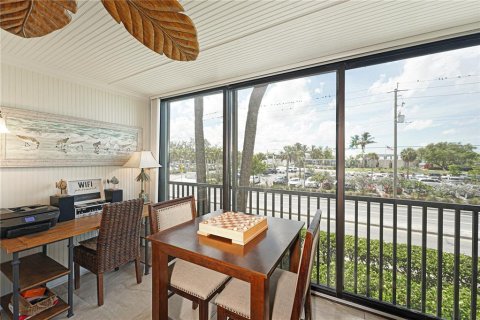Copropriété à vendre à Sarasota, Floride: 2 chambres, 119.1 m2 № 2096206 - photo 7