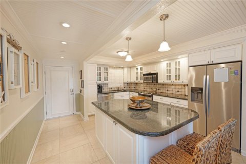 Copropriété à vendre à Sarasota, Floride: 2 chambres, 119.1 m2 № 2096206 - photo 4