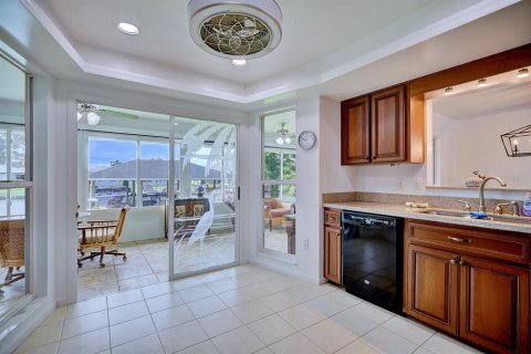 House in Lake Placid, Florida 2 bedrooms, 159.05 sq.m. № 1908107 - photo 24