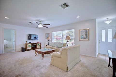 House in Lake Placid, Florida 2 bedrooms, 159.05 sq.m. № 1908107 - photo 16