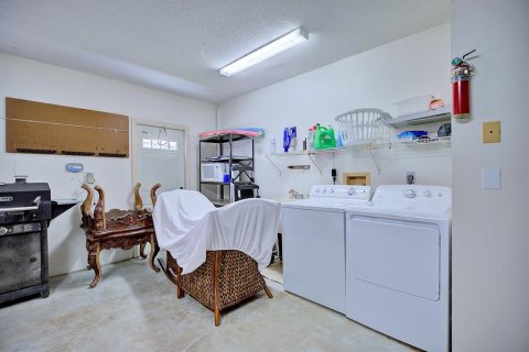 House in Lake Placid, Florida 2 bedrooms, 159.05 sq.m. № 1908107 - photo 29
