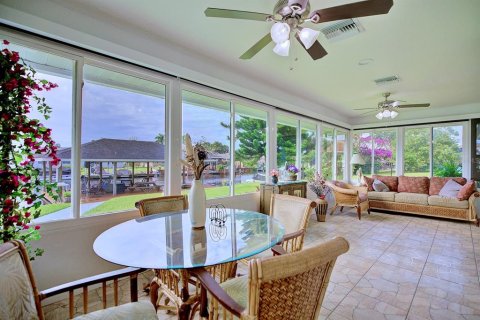 House in Lake Placid, Florida 2 bedrooms, 159.05 sq.m. № 1908107 - photo 25