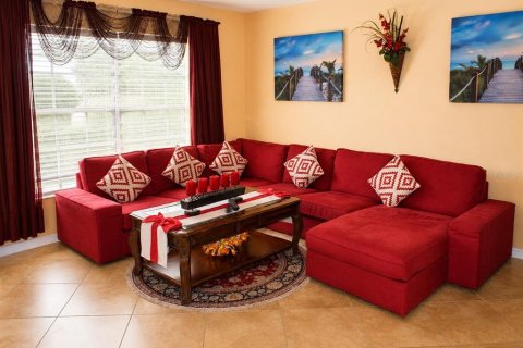 House in Holiday, Florida 2 bedrooms, 119.29 sq.m. № 2231613 - photo 6