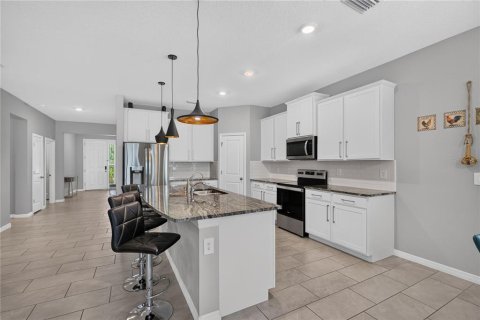 Villa ou maison à vendre à Sarasota, Floride: 4 chambres, 189.99 m2 № 2406262 - photo 6