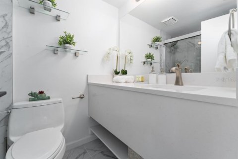 Condo in Orlando, Florida, 1 bedroom  № 1799727 - photo 22