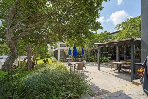 Condo in Orlando, Florida, 1 bedroom  № 1799727 - photo 30